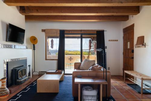 Three Studios At Canyon Base - 15min To Ski in Valdez, USA