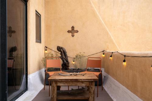 Three Studios at Canyon Base - 15min to Ski in Arroyo Seco (NM)