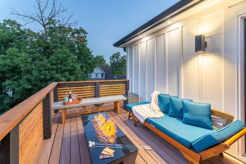 Artisan Oasis-hot Tub Fire Pit 8bd Whole House near Crown Hill Temető