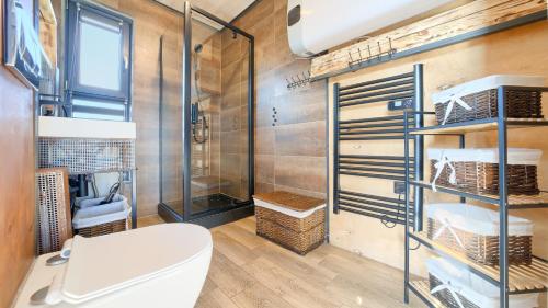 Domek Freedom with sauna and jacuzzi, Sun & Snow