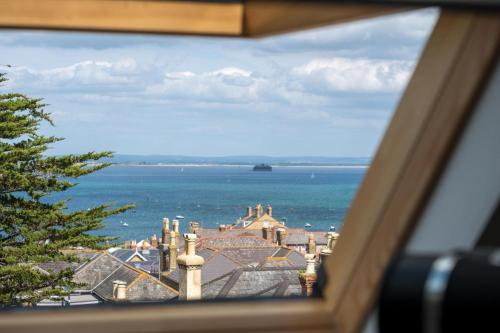 Hotellet från utsidan, Shellharbour in Nettlestone and Seaview
