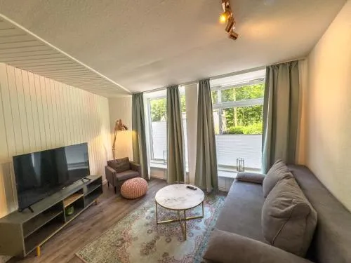 Schöne Wohnung für 4 Gäste an der Eilenriede mit kostenlosen Parkplätzen in Hannover, Deutschland