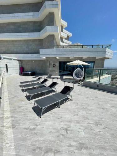 Penthouse Netanya in Beach Poleg