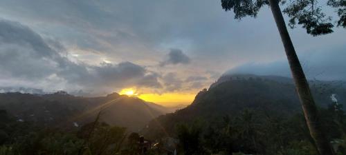 Double Room with Mountain View image 1