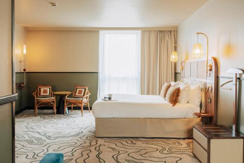 room detail thumbnail 0