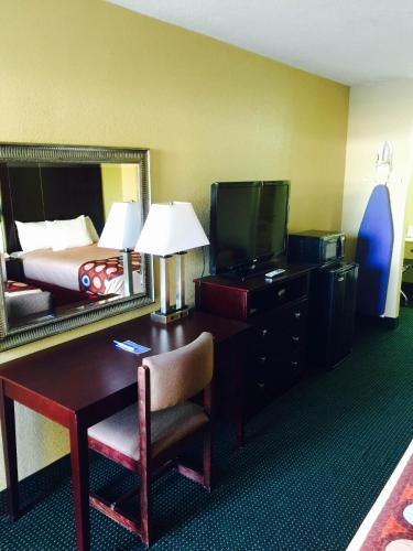 Rodeway Inn Mansfield