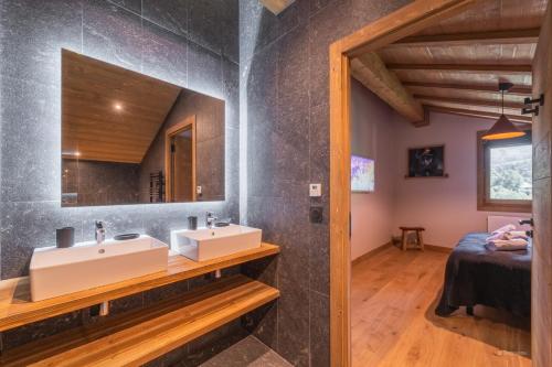 Prestige Chalet Refuge for 12 people
