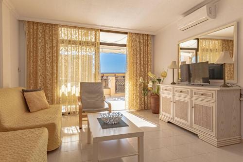 Sunny Sunset Terrace by Dream Homes Tenerife 4