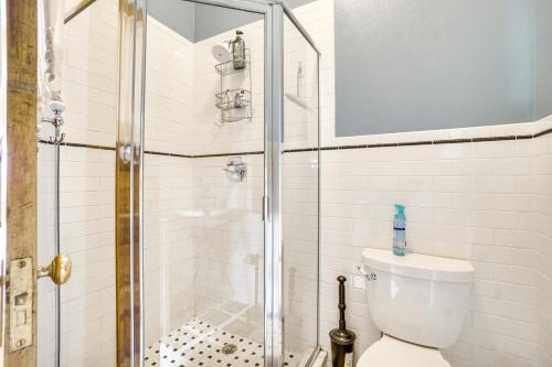 Vintage Chic Laramie Apt with Deck and Walk to Shops! - image 11