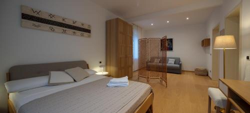 Interno 711, Udine (foto 10)