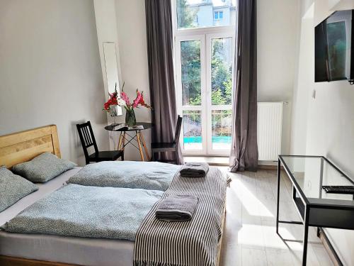 1 double bed