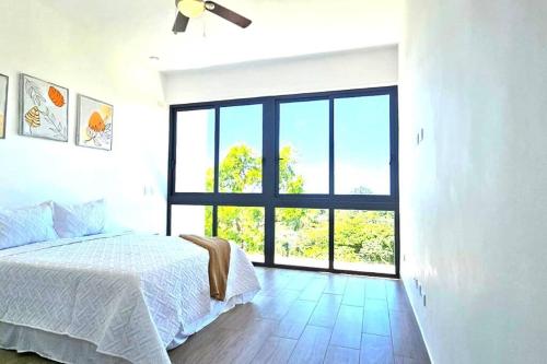 New 2 BR apt with swimming pool at playa bonita in La Ceiba