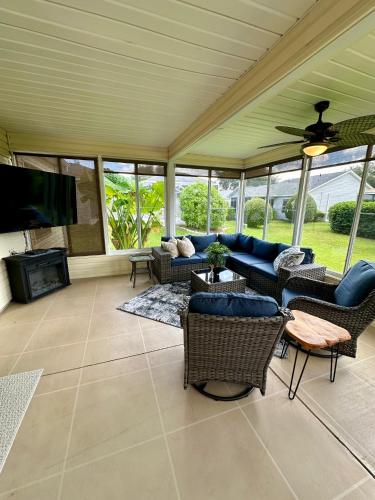 Charming 3br Oasis With Lanai in The Villages, USA