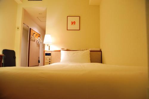 Standard Single Room - Non-Smoking