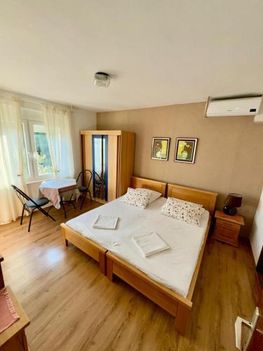 Apartmani Cubela in 歐克魯格 勾基