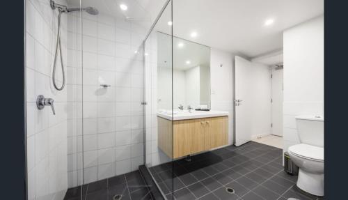 Apartment room in Happy BNB deluxe suit in adelaide CBD