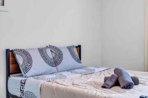 Cozy Home by Niagara Falls