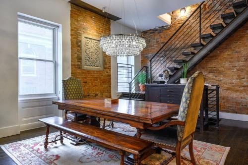 Lux Townhome - Washington Park - Walk to ALL, Cincinnati