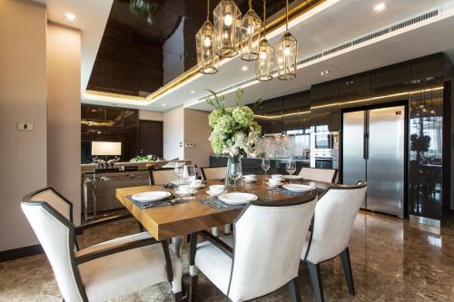 Habitación, ático, 2 habitaciones