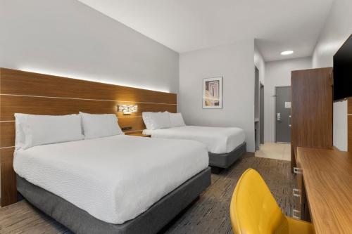 Holiday Inn Express Hotel & Suites West Coxsackie an IHG Hotel - image 9