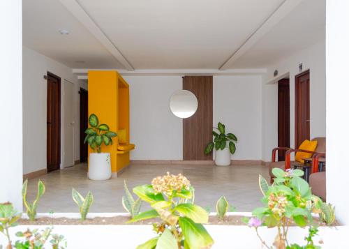 Modern and Comfortable First Level Family Apt 4 in Zone 7