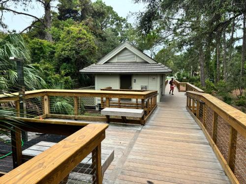 5 Stones Throw near Buttlerfly Mm LLC
