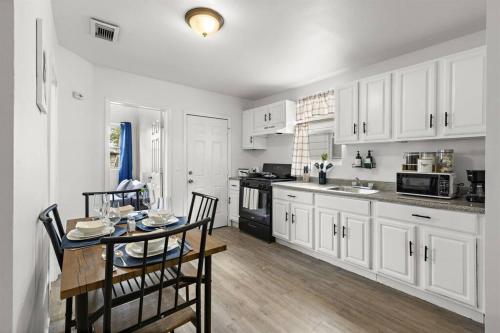 Fun Family getaway NYC & NWK wfree parking