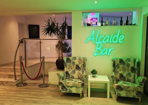Hotel Alcaide - image 13