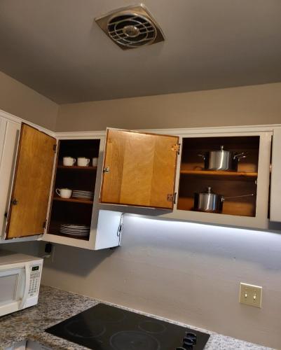 3edrooms 2Bathrooms, king Suite, free parking, wi-fi, Columbus OSU in Columbus, USA