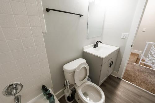 Brentwood N9 I Cozy & Comfy I 2bd I Free Parking in Nashville, USA