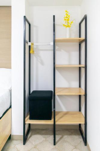 Charming and Efficient First Level Family Apt 5