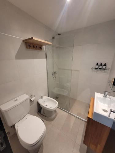 One-Bedroom Apartment image 8