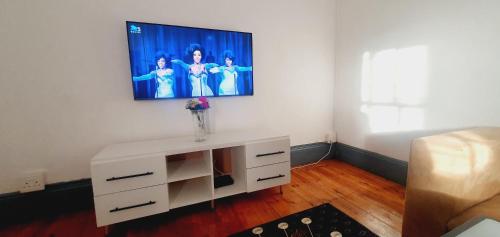 Vuyomat Guest House 1