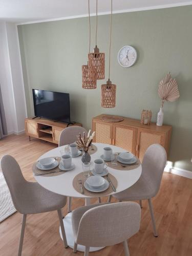 City-Apartment mit Parkplatz & Fahrradraum! Nur 300m zum Stadthafen