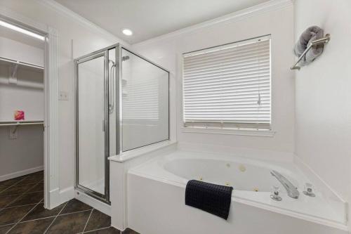 Perfect Harmony - Near Stadiums Airport & Downtown - image 3