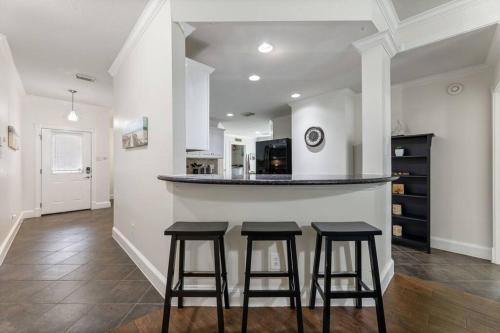 Perfect Harmony - Near Stadiums Airport & Downtown - image 9