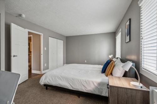 River West 211 I Beautiful Apt I Free Parking in Indianapolis, USA