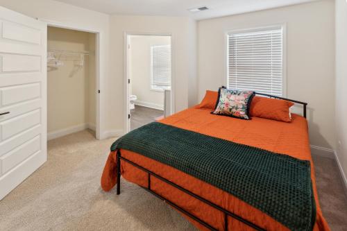 Alto Q7 I Modern New Construction 2bd Apartment thumb 4