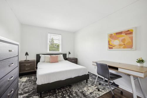 Pine Brook 1108 I Pool Gym I Free Parking ! in Newark, USA