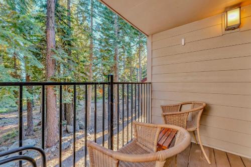 Carnelian Bay 2BR + Loft Near Beach & Trails Carnelian Bay 2BR + Loft Near Beach & Trails