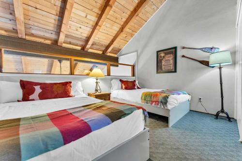 Carnelian Bay 2BR + Loft Near Beach & Trails Carnelian Bay 2BR + Loft Near Beach & Trails