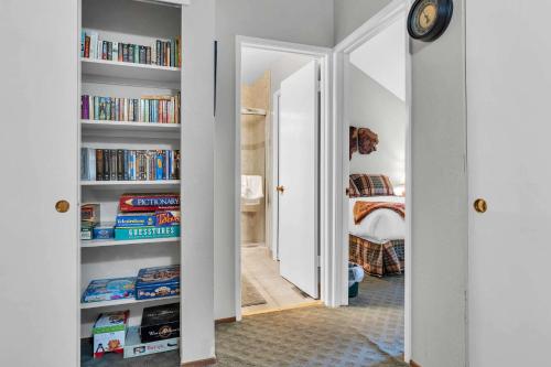 Carnelian Bay 2BR + Loft Near Beach & Trails Carnelian Bay 2BR + Loft Near Beach & Trails