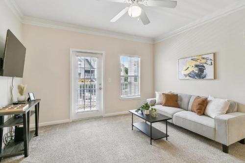 Verandas 2325 I Serene Oasis W Modern Convenience thumb 3
