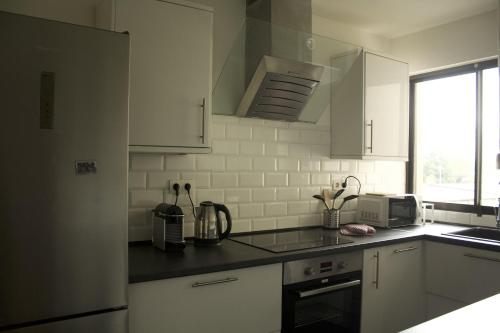 Appartement moderne 3 ch-5pers- 15min de Paris in อองเอียง เลส แบงส์
