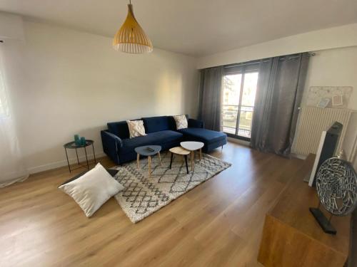 Appartement moderne 3 ch-5pers- 15min de Paris in อองเอียง เลส แบงส์