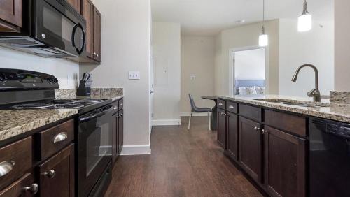 Landing at Mission Hill - 1 Bedroom in Downtown New Braunfels in New Braunfels, USA