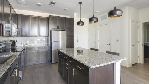 Landing at The Standard River District - 1 Bedroom in River District in Fort Worth, USA