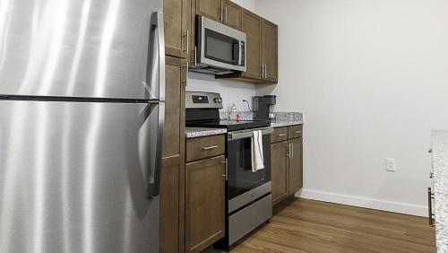 Landing at The Landing - 2 Bedrooms in Clermont in Indianapolis, USA