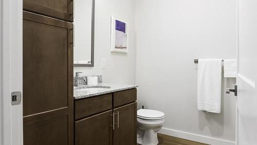 Landing at The Landing - 1 Bedroom in Clermont in Indianapolis, USA