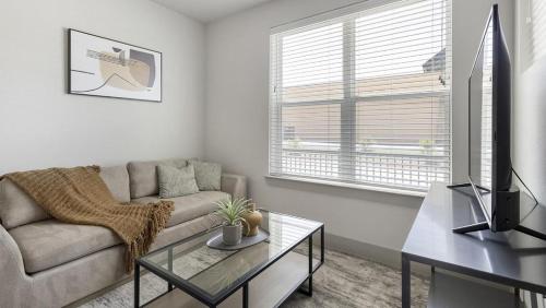 Landing at The Duvall - 1 Bedroom in Grand Prairie in Grand Prairie, USA